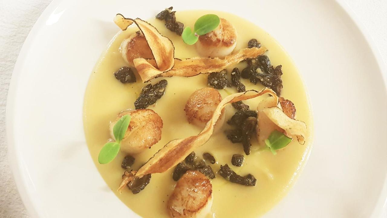 Logis Hotel & Restaurant Du Sauvage La Ferté-Gaucher Eksteriør bilde